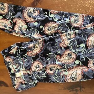 LuLaRoe Lg Leggings